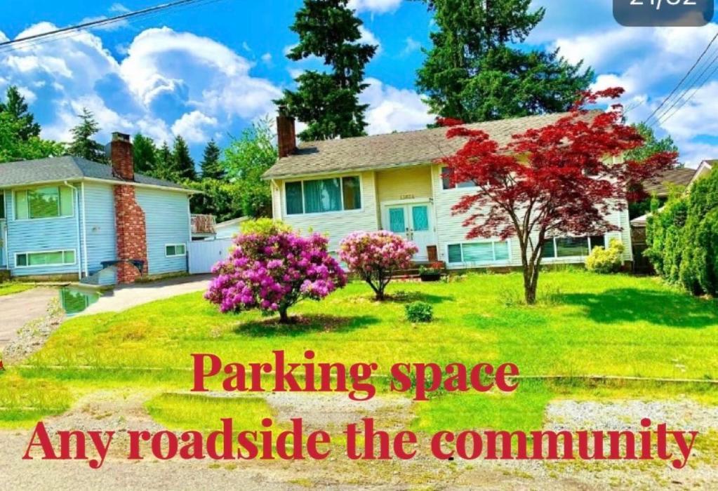 Good Location Apartment Surrey Bagian luar foto